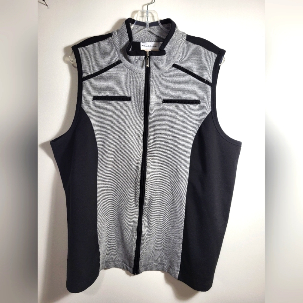 Alfred Dunner black with gray zippered vest  women's 18W  #2146